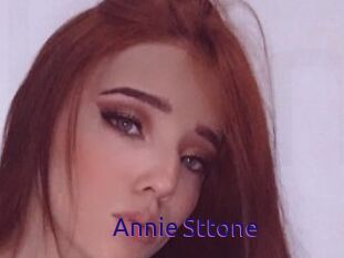 Annie_Sttone