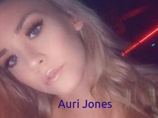Auri_Jones