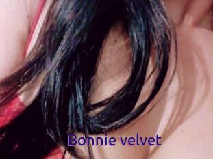 Bonnie_velvet