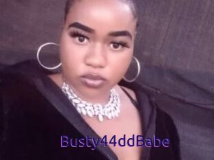 Busty44ddBabe