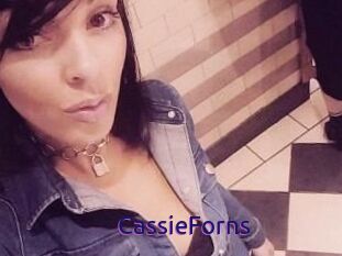 Cassie_Forns