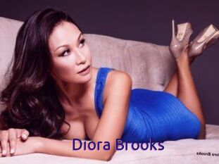 Diora_Brooks