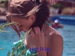 Hot_Riley