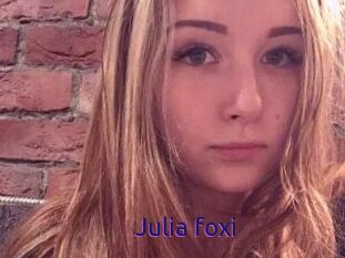 Julia_foxi