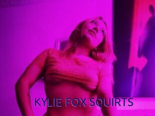 KYLIE_FOX_SQUIRTS