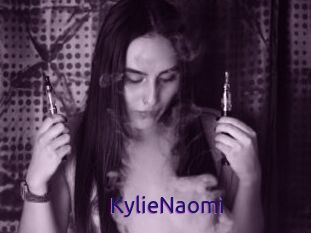 KylieNaomi