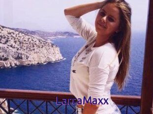 LarraMaxx