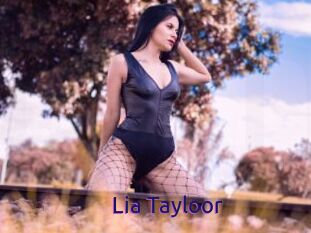 Lia_Tayloor