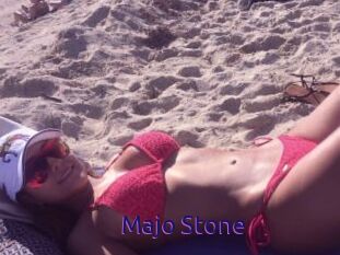 Majo_Stone