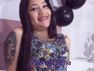 MiaFoxLatina