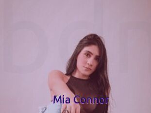 Mia_Connor