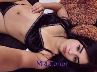Mia_Conor