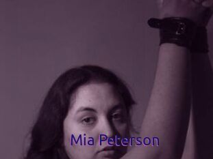 Mia_Peterson
