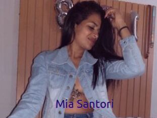 Mia_Santori