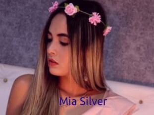 Mia_Silver
