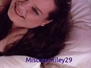 MistressRiley29