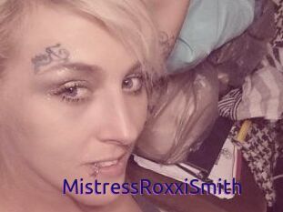 MistressRoxxiSmith