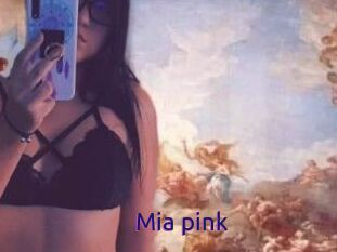 Mia_pink