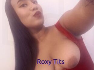 Roxy_Tits