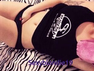 Sexyblondie19