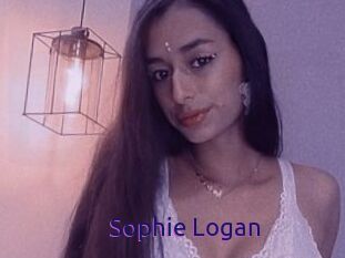 Sophie_Logan