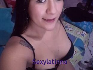 Sexy_latinna
